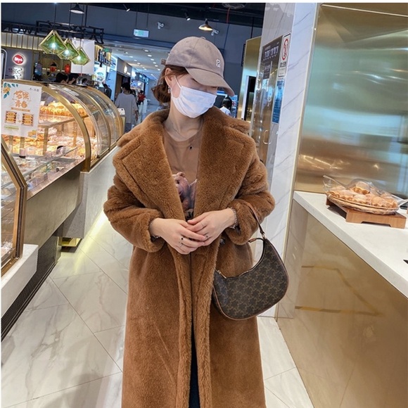🧸100% Wool Teddy Coat - Picture 3 of 5